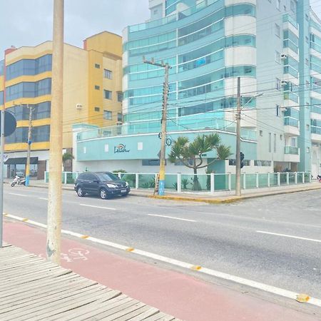 Gravata Predio Frente Mar Ao Lado Beto Carrero E Balneario Camboriu Brisamarbc4 Lejlighed Navegantes Eksteriør billede