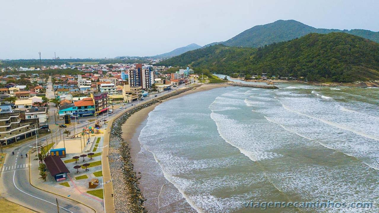 Gravata Predio Frente Mar Ao Lado Beto Carrero E Balneario Camboriu Brisamarbc4 Lejlighed Navegantes Eksteriør billede